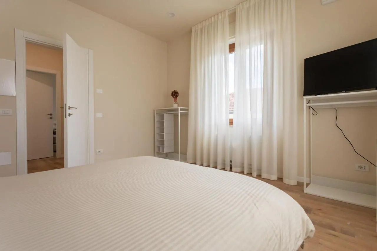 Bed & Breakfast Villa Rosa Antica Lucca