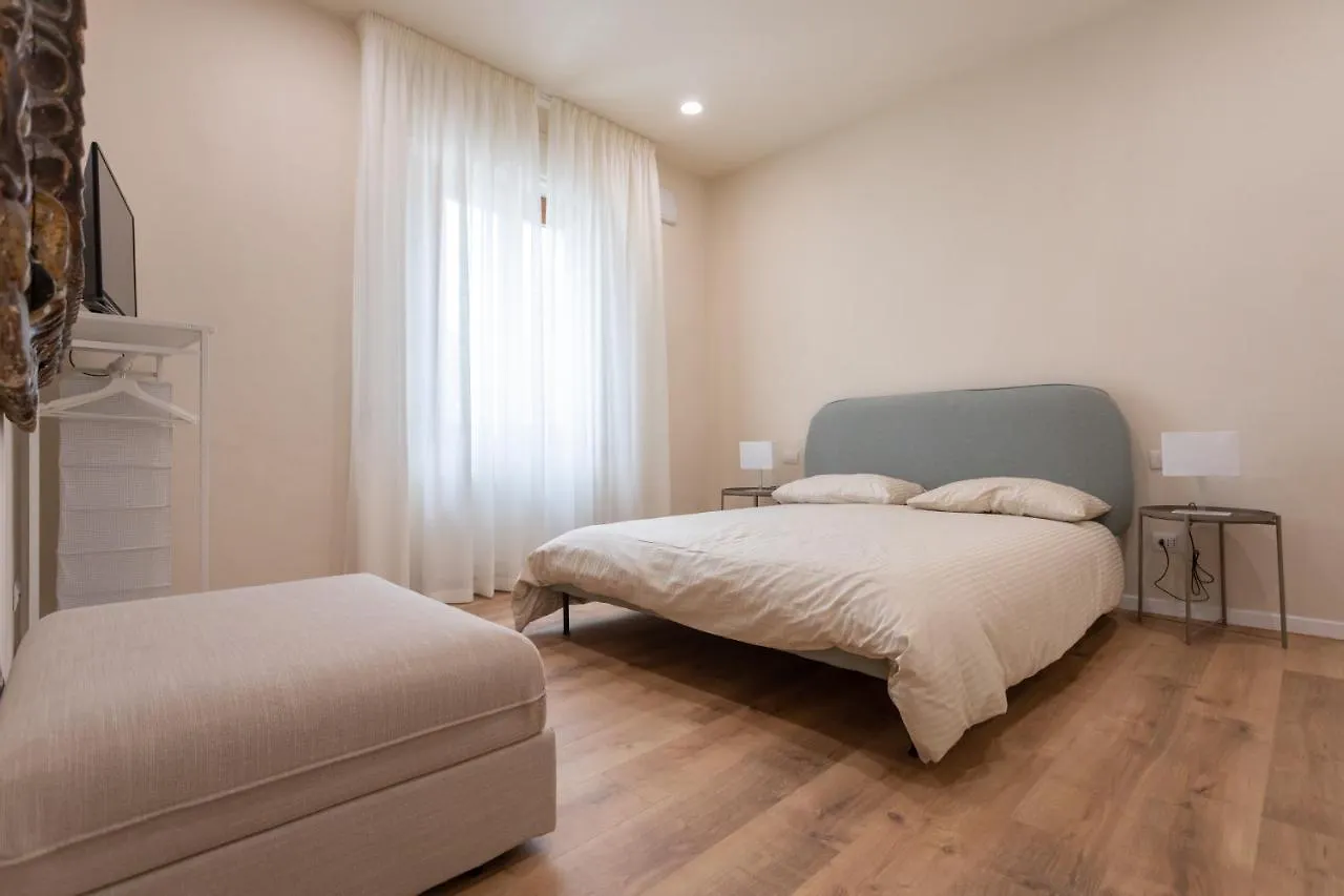 Villa Rosa Antica Lucca Bed & Breakfast