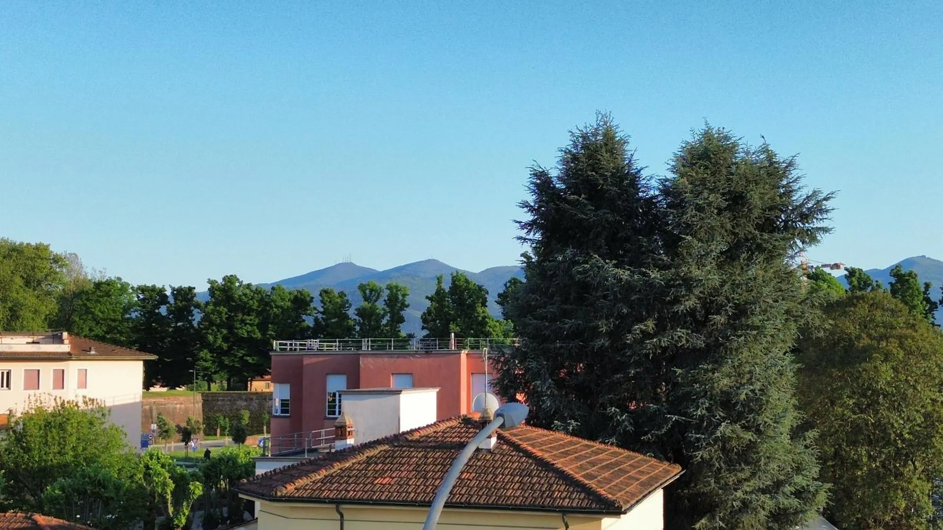 Bed & Breakfast Villa Rosa Antica Lucca